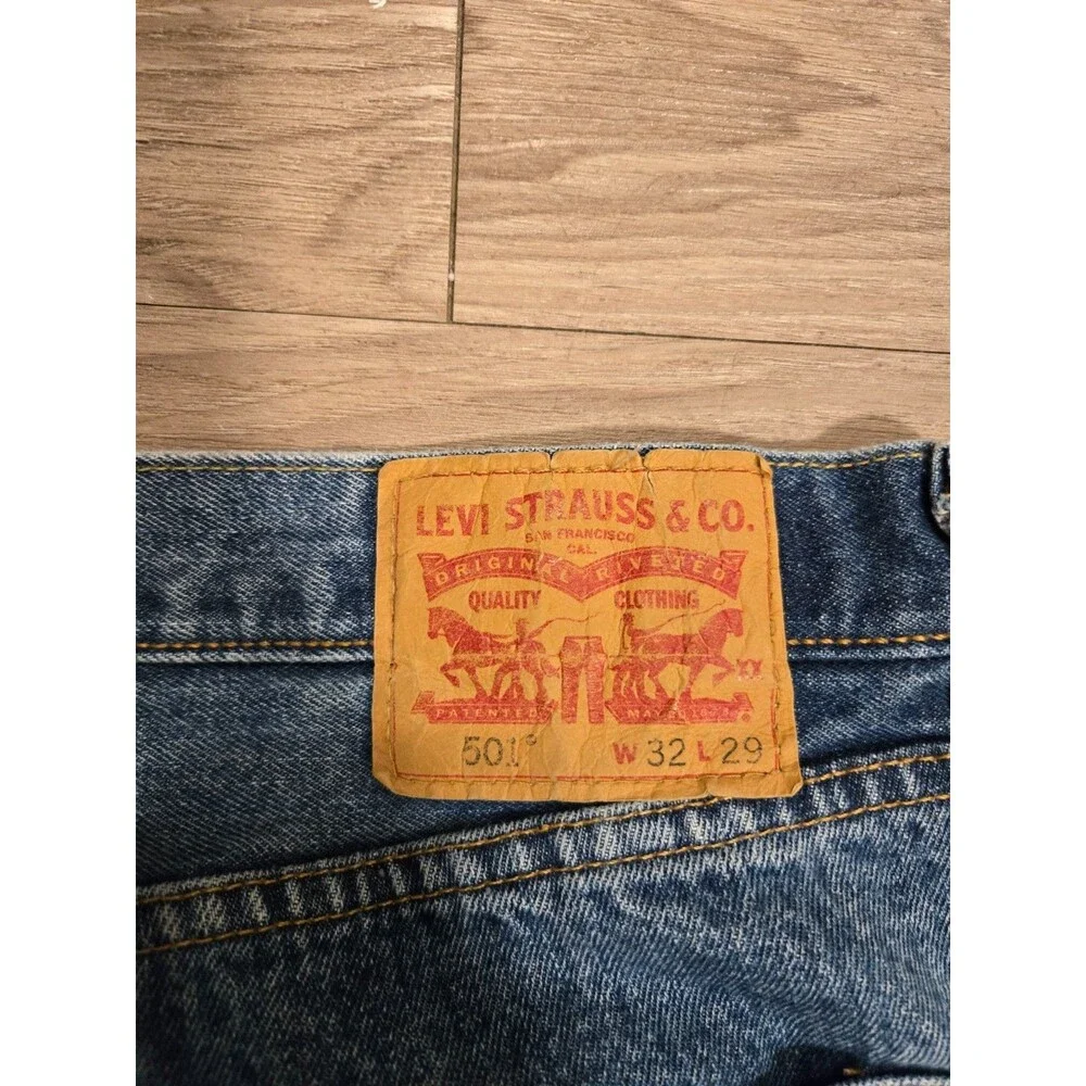 Levi's 501 Jeans Men's 32x29 Blue Denim Straight Leg Button Fly